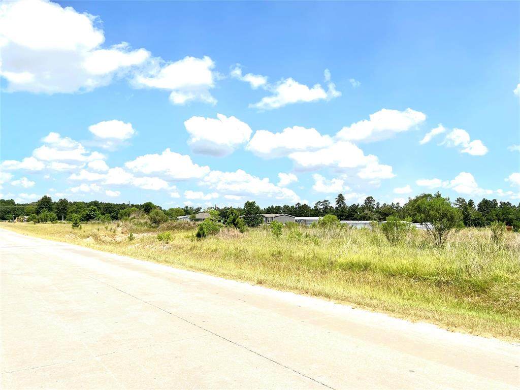 879 County Road 5027 - Photo 1