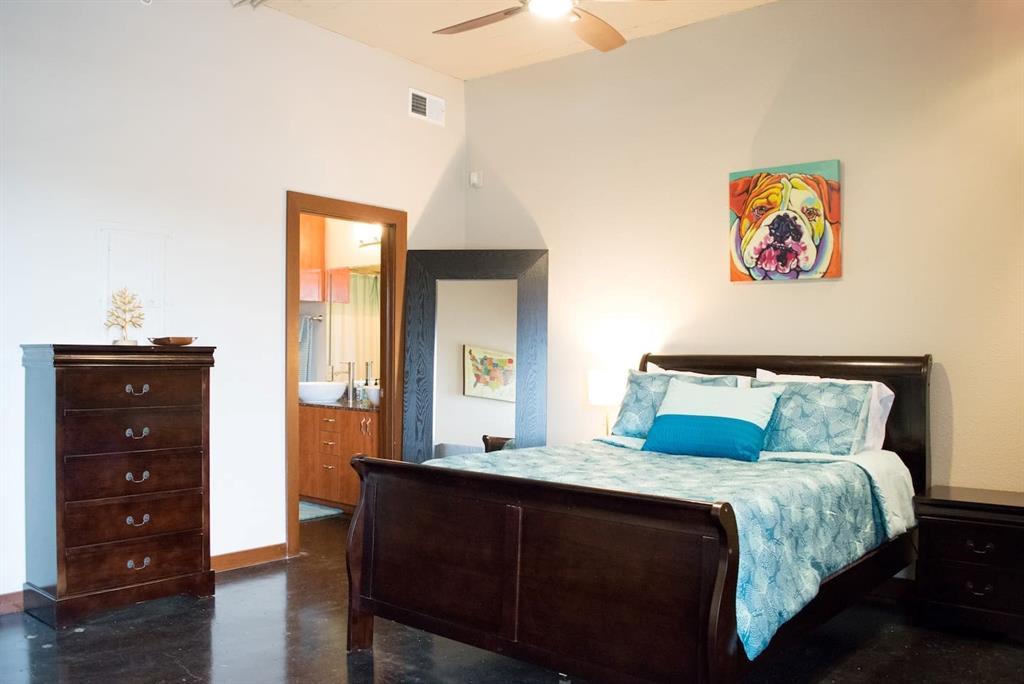 2205 Mckinney Street - Photo 1
