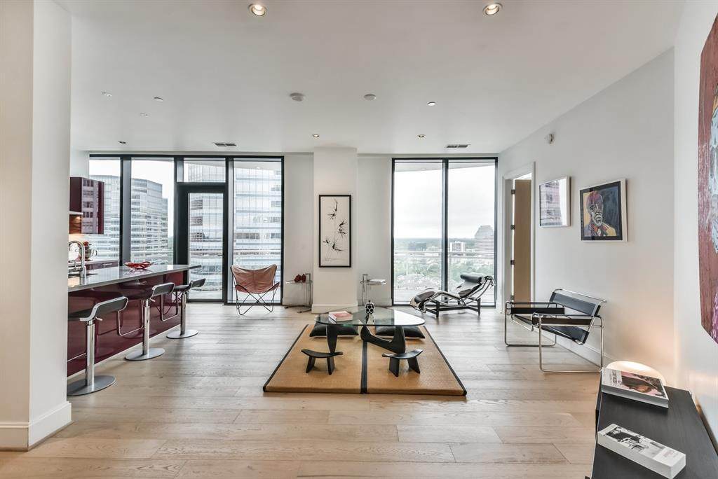 1409 Post Oak Boulevard - Photo 1