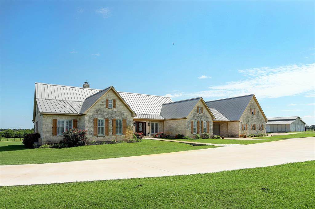 5900 Neumann Road - Photo 1