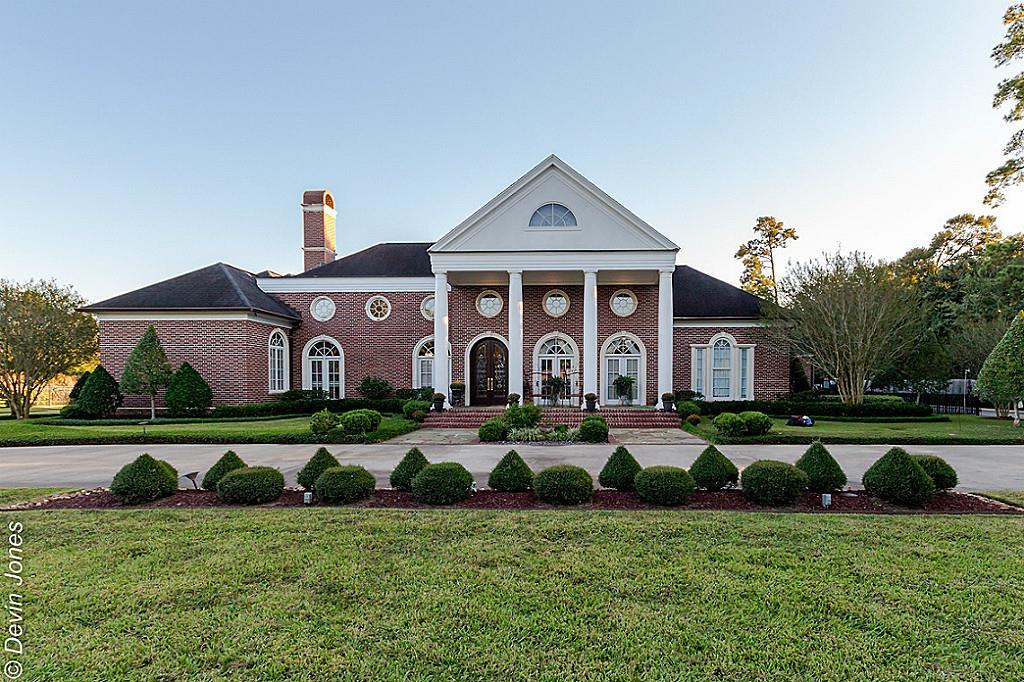 8195 White Road - Photo 1