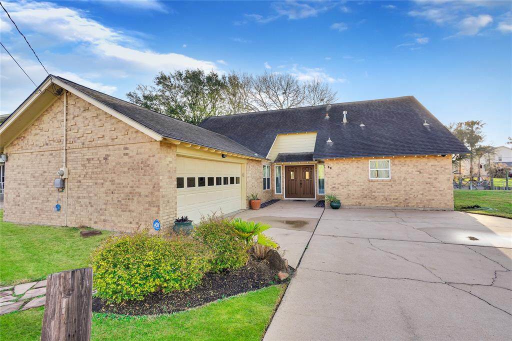 89 Bayou Lane - Photo 1
