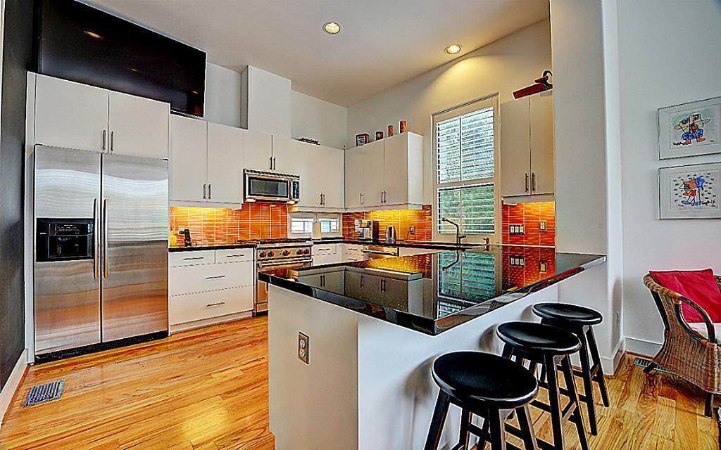 1333 Bomar Street - Photo 1