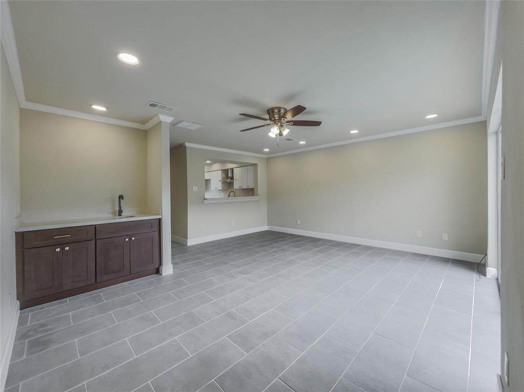 9200 Bellfort Avenue - Photo 1