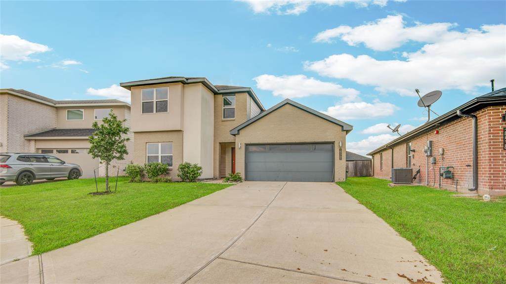 29542 Bryans Manor - Photo 1