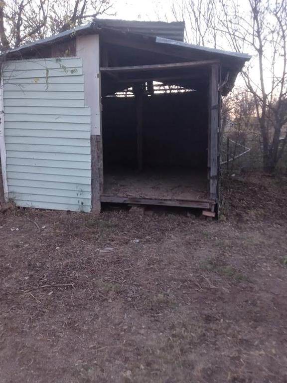 309 Wharton Avenue - Photo 1