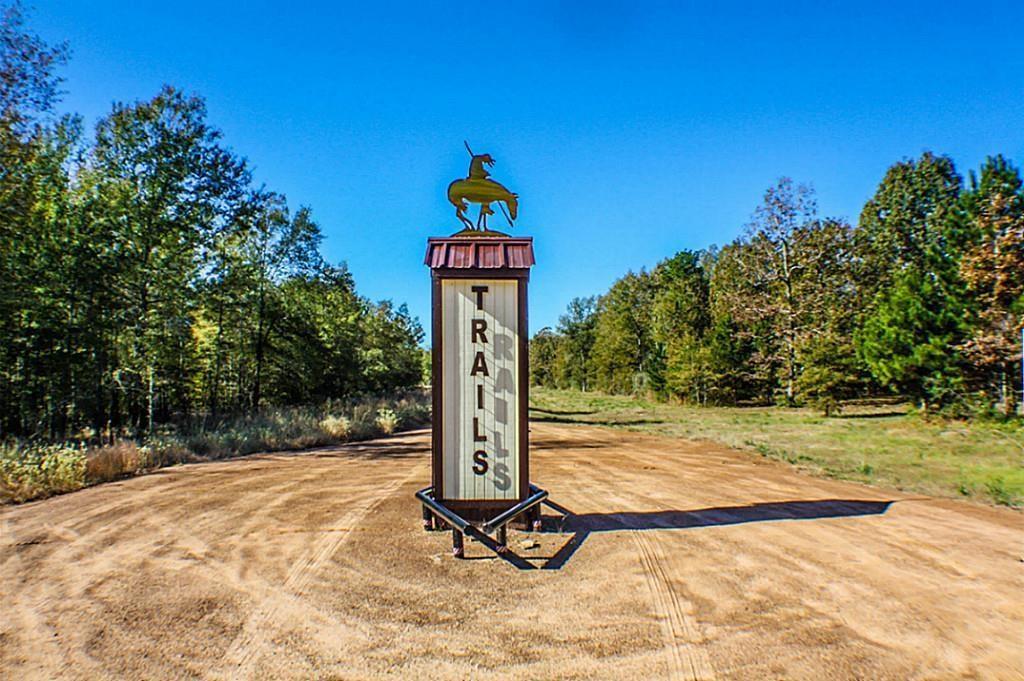 7 Somerset Trails Road - Photo 1