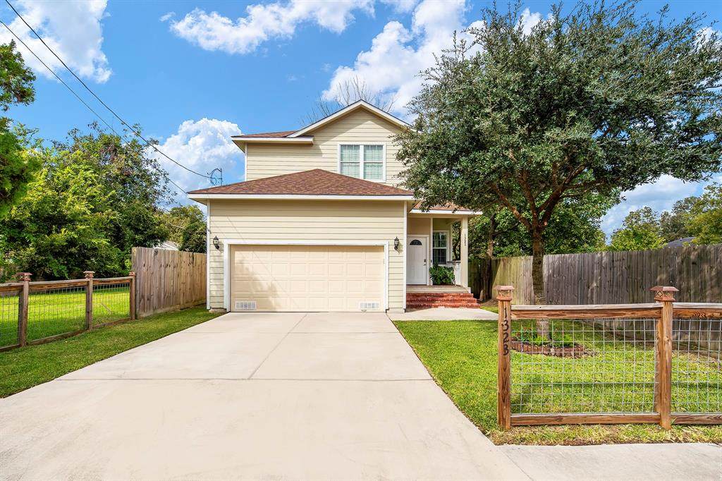 1323 34th Street - Photo 1