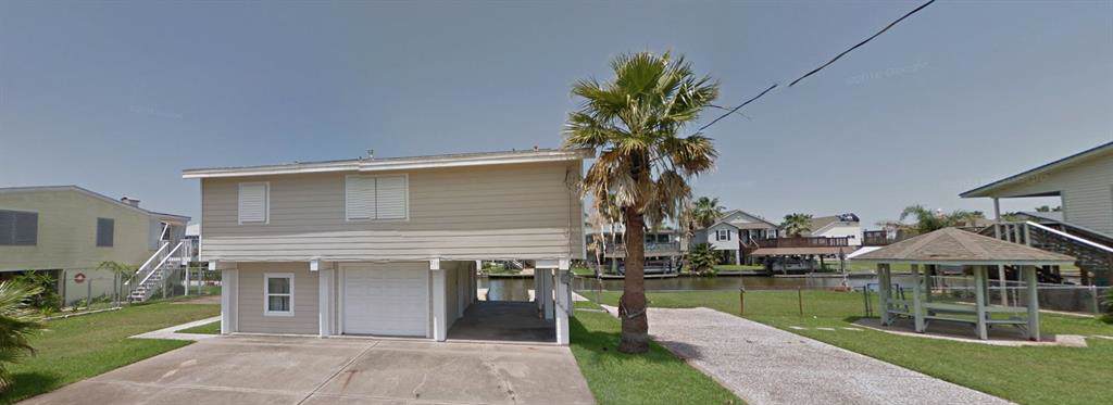 215 & 214 Barracuda Street - Photo 1