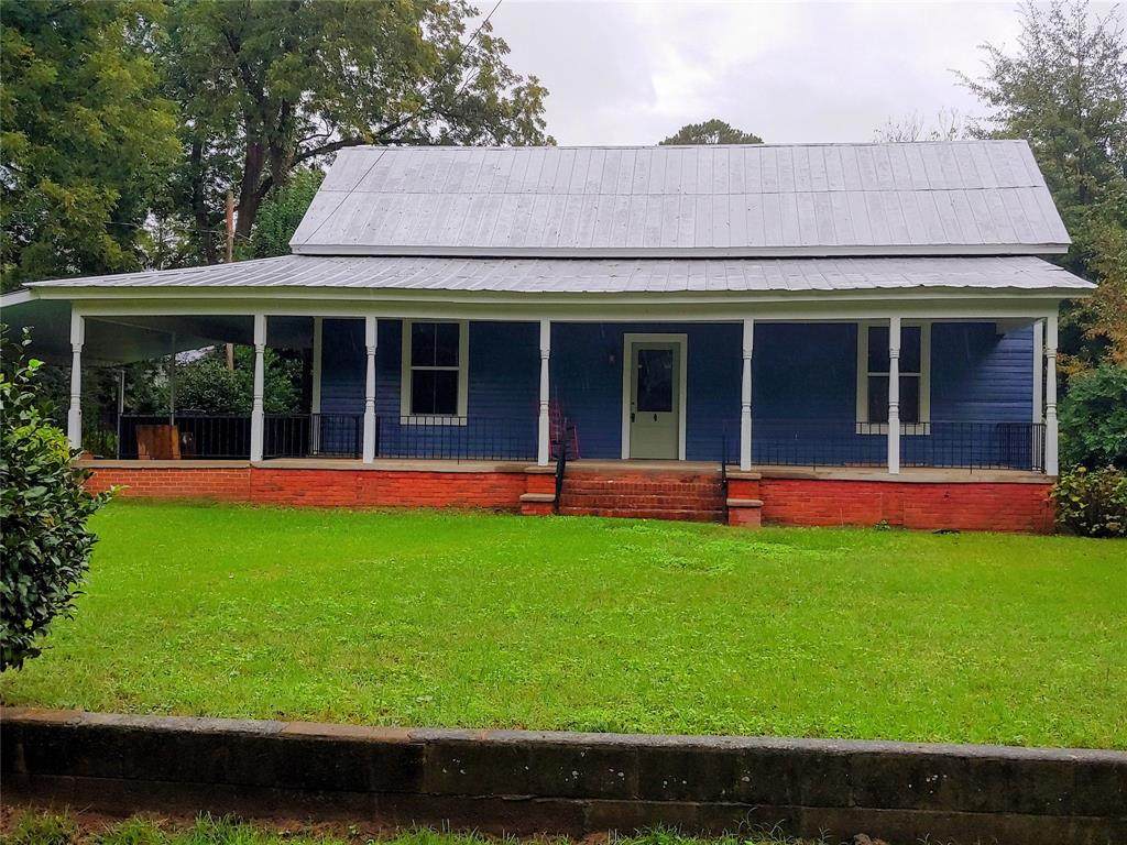 107 Pecan Street - Photo 1