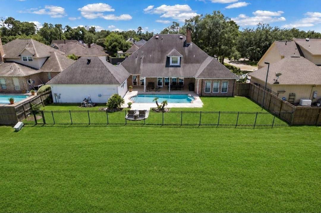 6180 Sheridan Oaks Drive - Photo 1