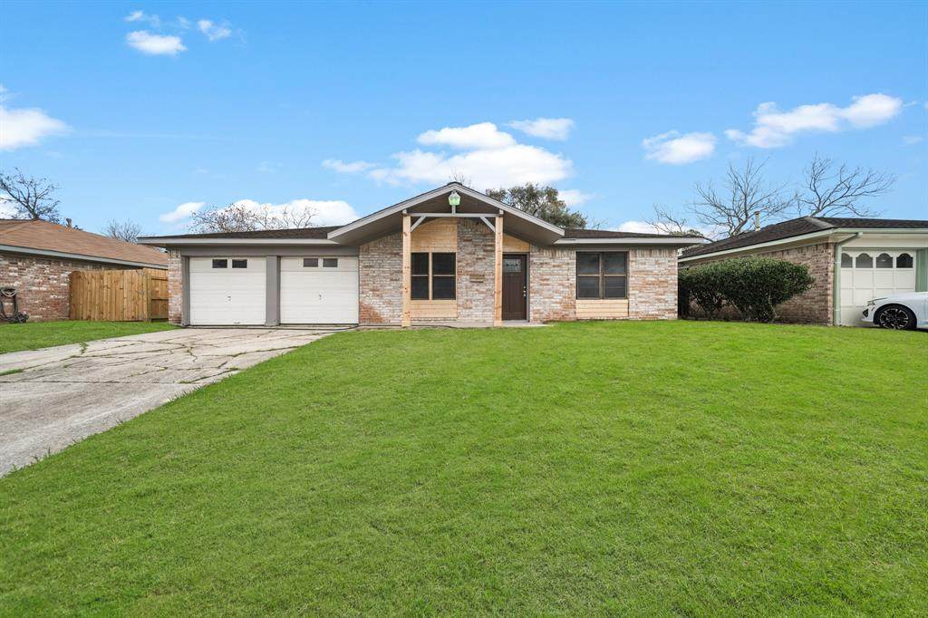 11823 Willowdale Circle - Photo 1