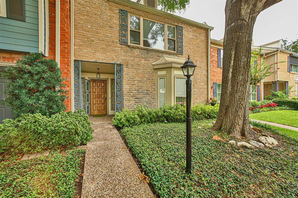 1587 Sam Houston Parkway - Photo 1