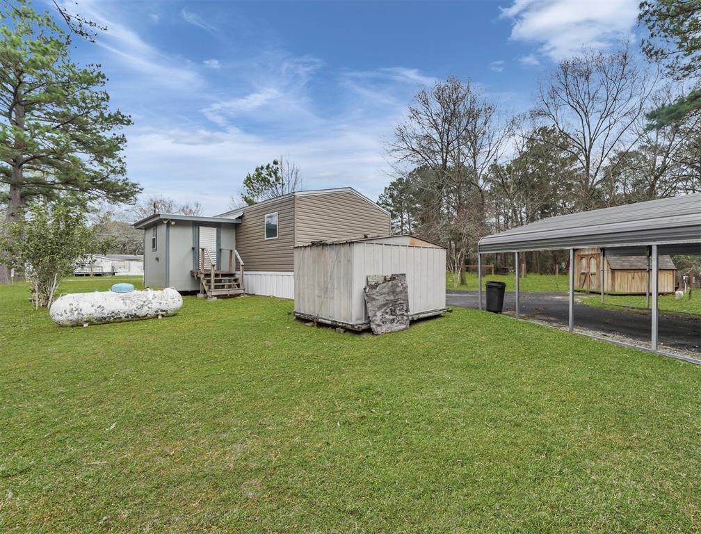 304 Angel Street - Photo 1