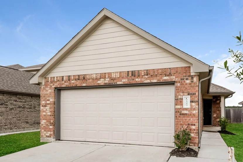17327 Cuthbert Street - Photo 1