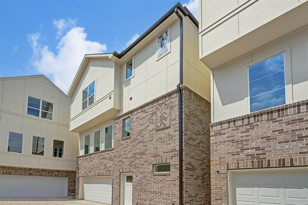 4317 Koehler Street - Photo 1