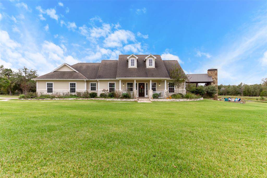 4375 Leslie Road - Photo 1