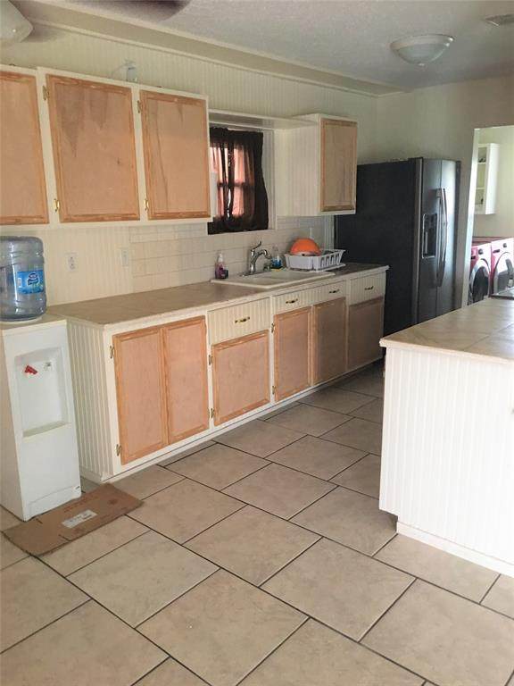204 County Road 948 - Photo 1