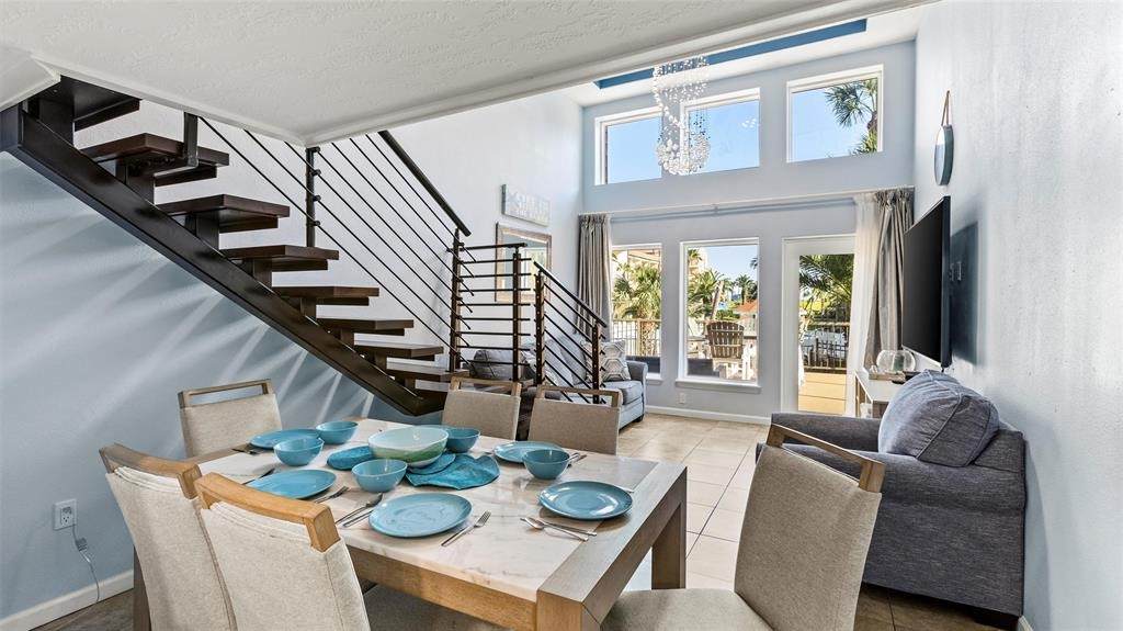 9520 Seawall Boulevard - Photo 1
