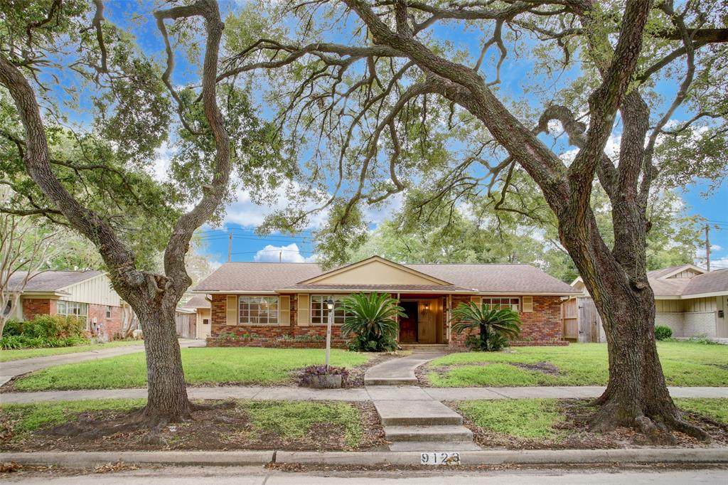 9123 Timberside Drive - Photo 1