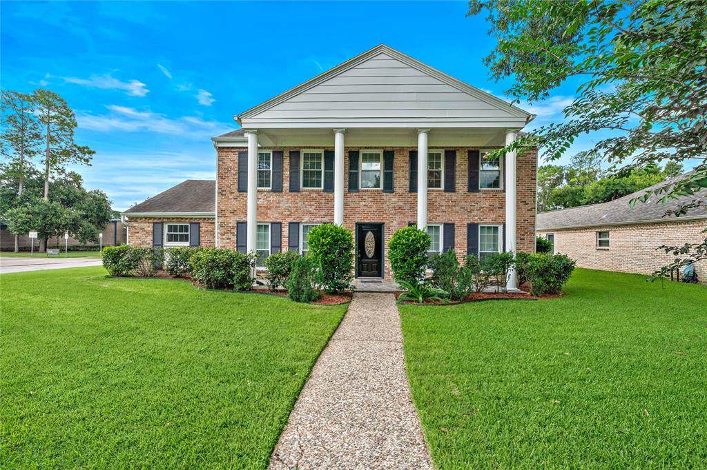 14803 Chadbourne Drive - Photo 1