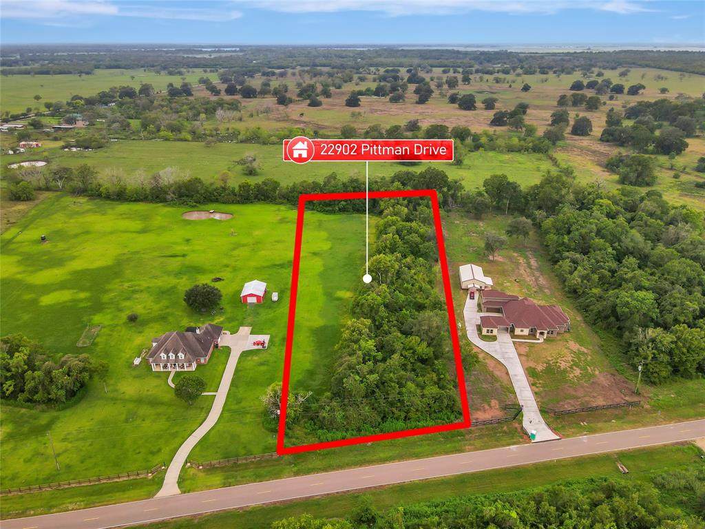 22902 Pittman Drive - Photo 1