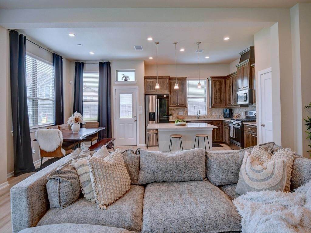 2543 Manor Valley Court - Photo 1