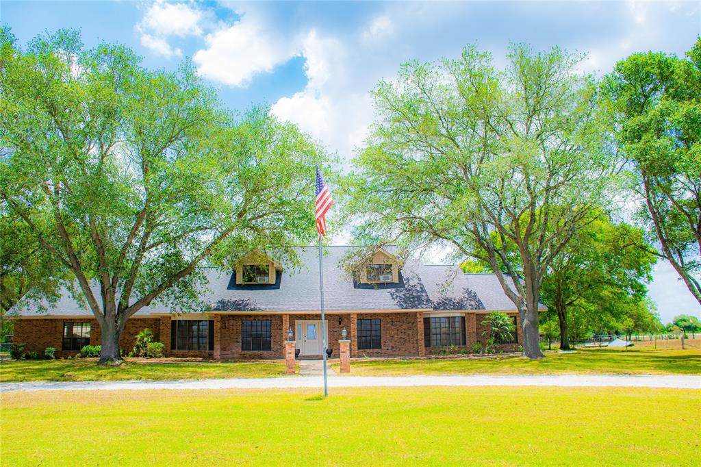 1141 Us Highway 77 - Photo 1