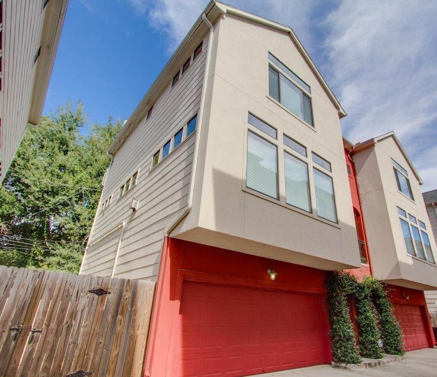 408 Parker Street - Photo 1