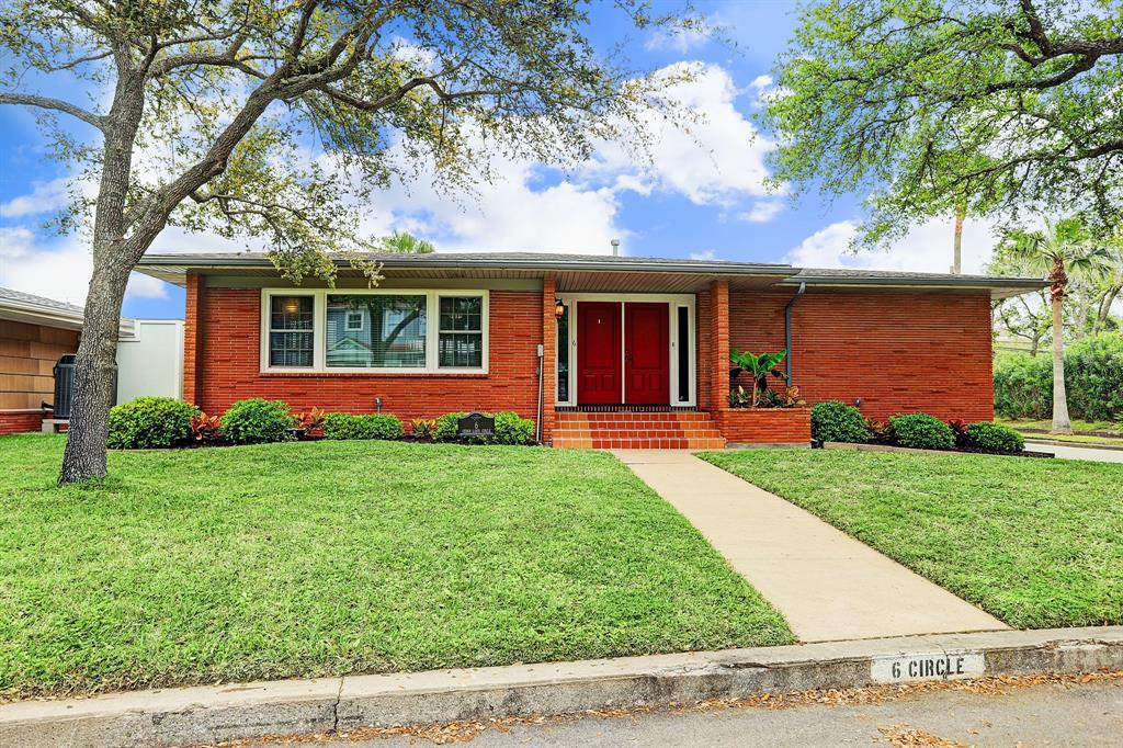 6 Cedar Lawn Circle - Photo 1