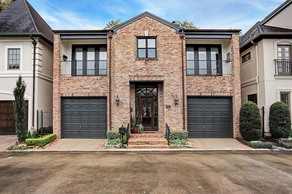 2622 Sutton Court - Photo 1