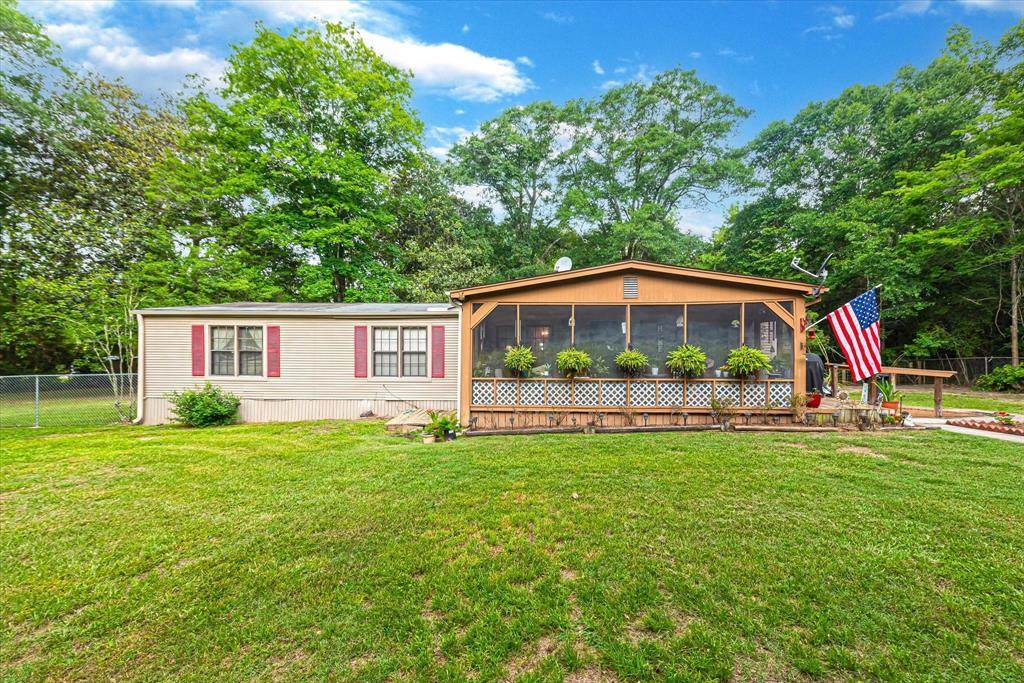 100 Magnolia Road - Photo 1