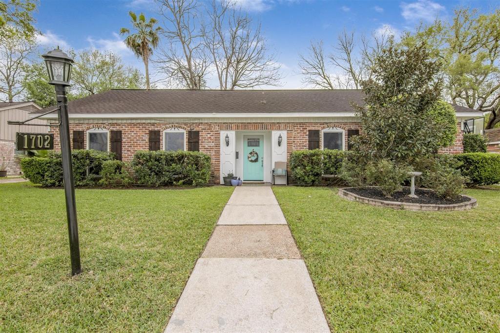 1702 San Sebastian Lane - Photo 1