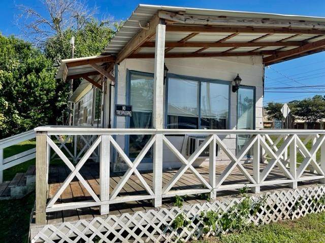 10821 Highway 150 - Photo 1