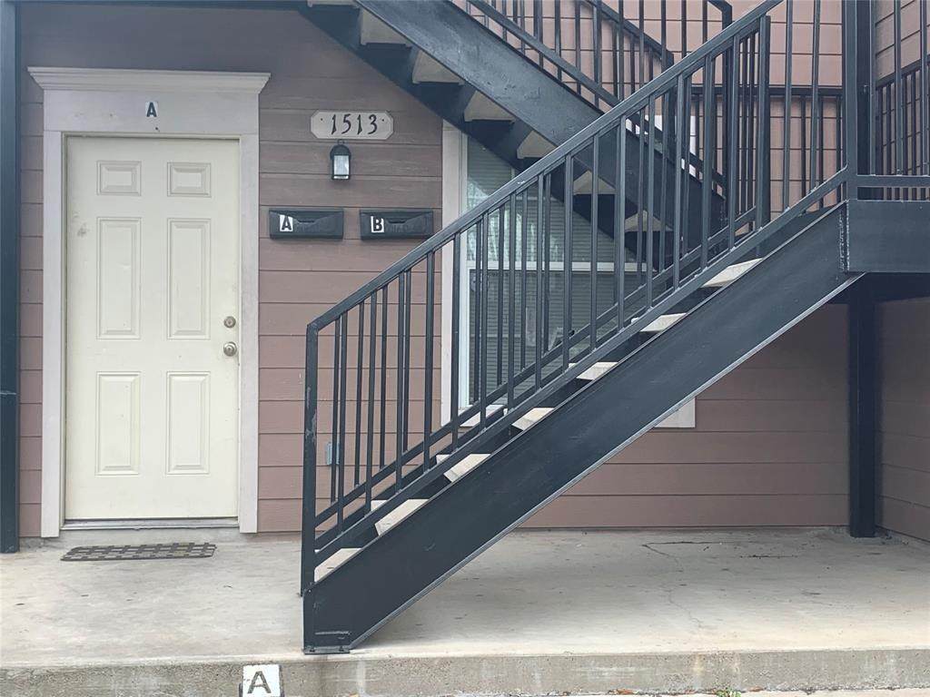 1513 Cage Street - Photo 1
