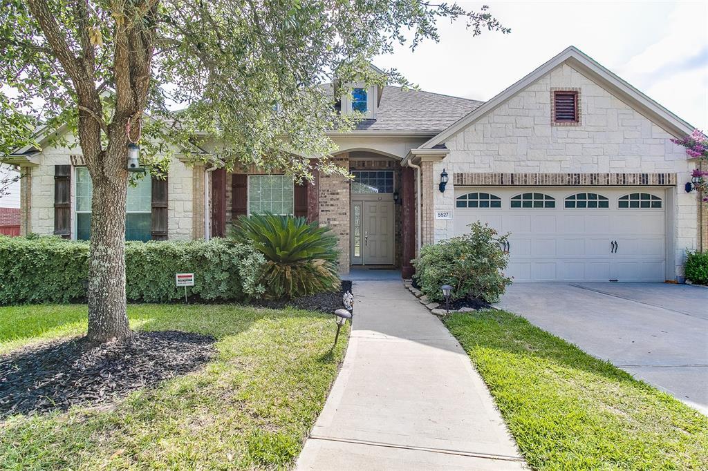 5527 Lacey Oak Meadow Drive - Photo 1