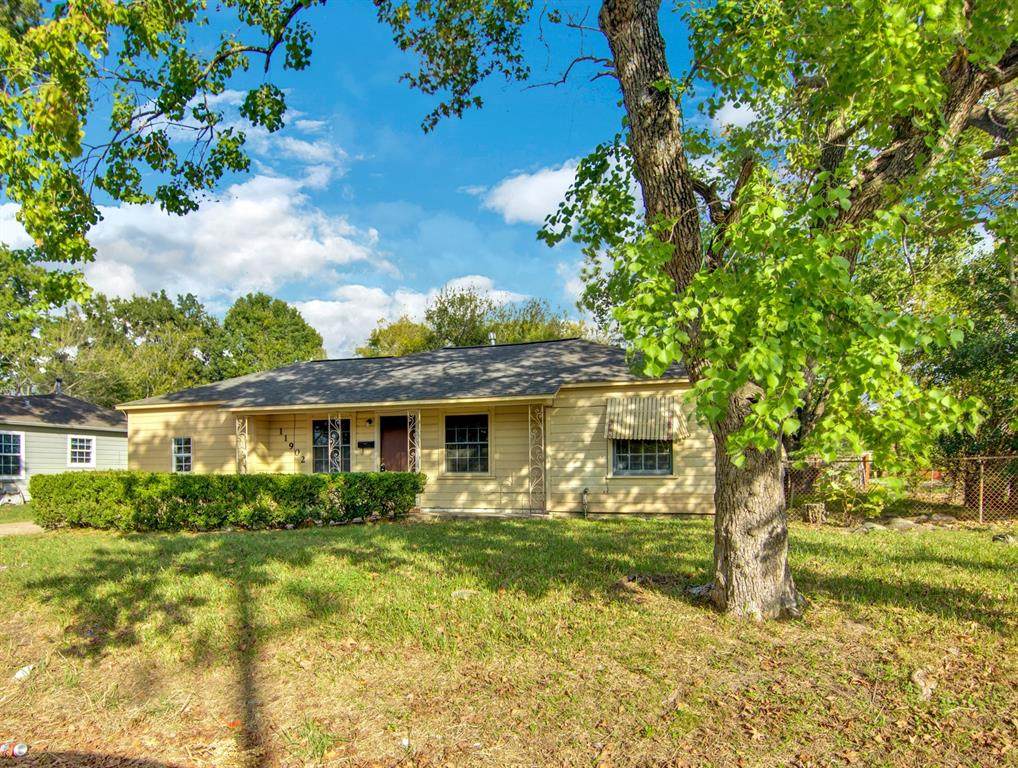 11902 Meadowfair Street - Photo 1