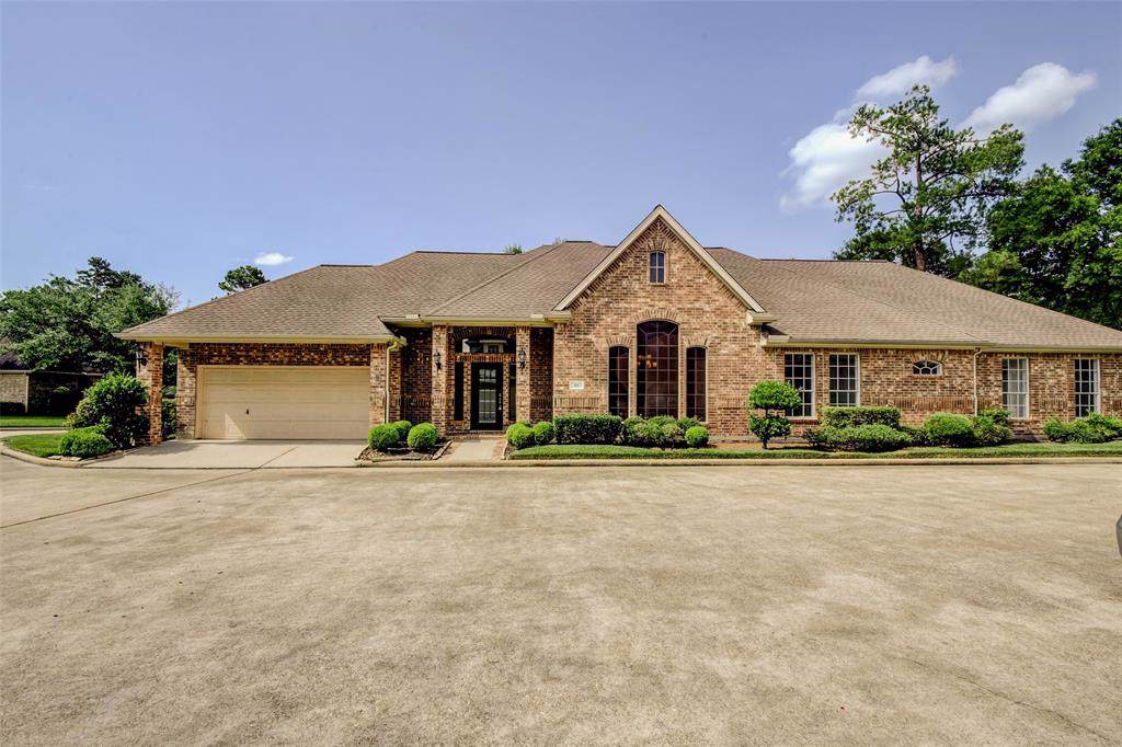 82 Champion Villa Drive - Photo 1