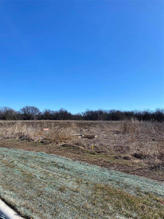 1401 Main Street - Photo 1