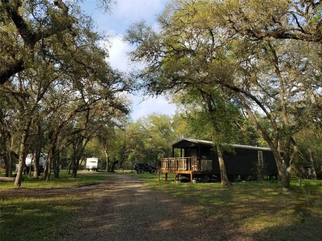 457 County Road 442 - Photo 1