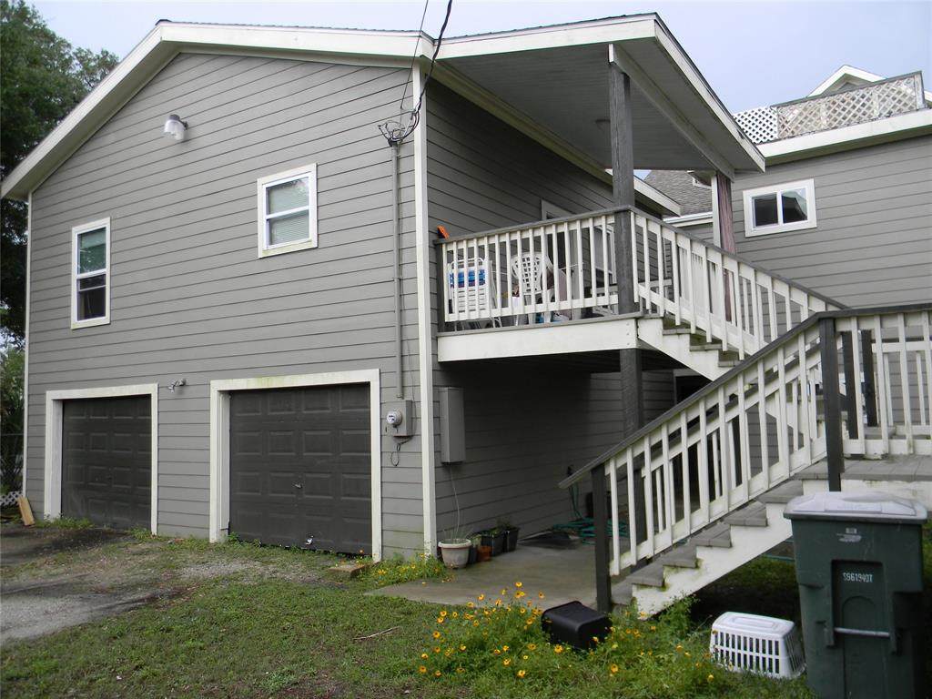 1510 Avenue K - Photo 1