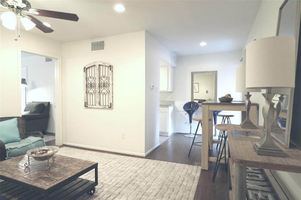 412 Pacific Street - Photo 1
