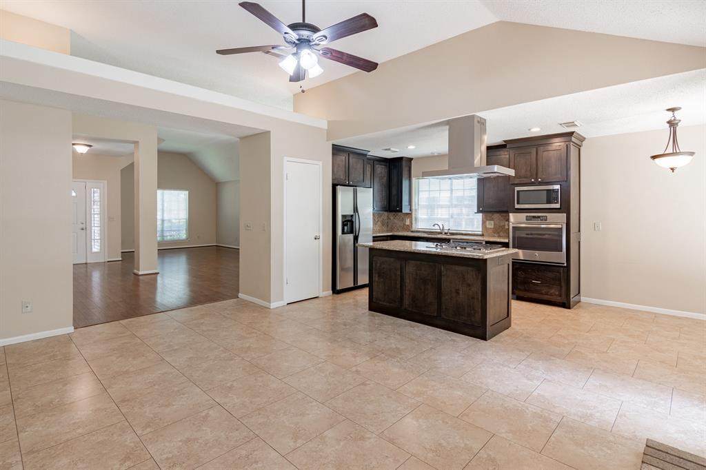 15 Stony Bridge Court - Photo 1