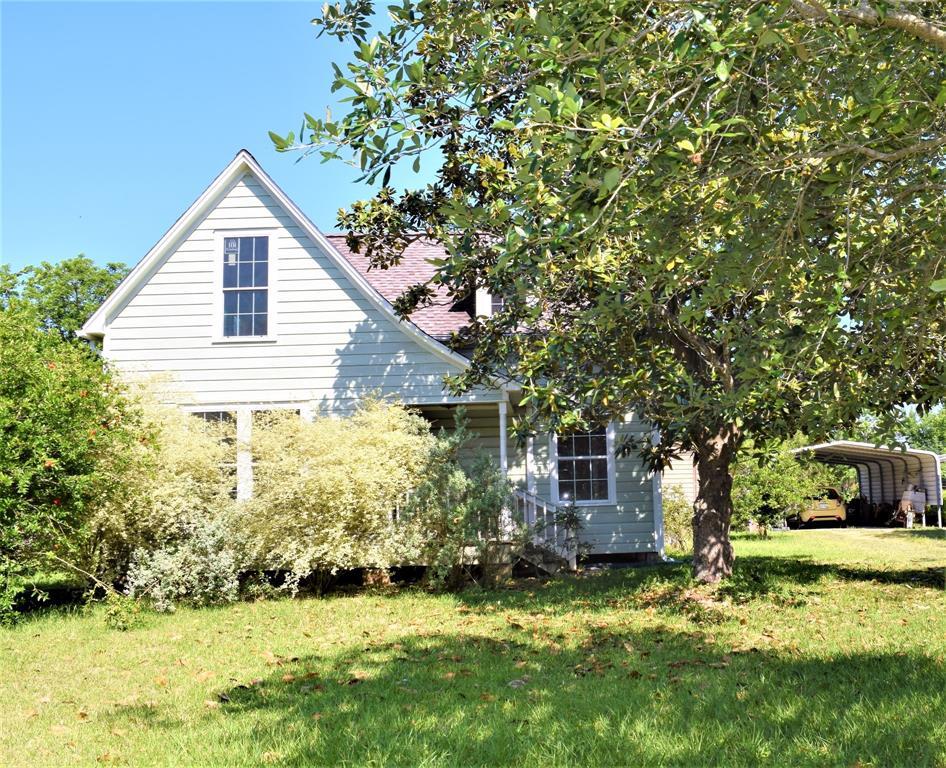 615 East Avenue - Photo 1
