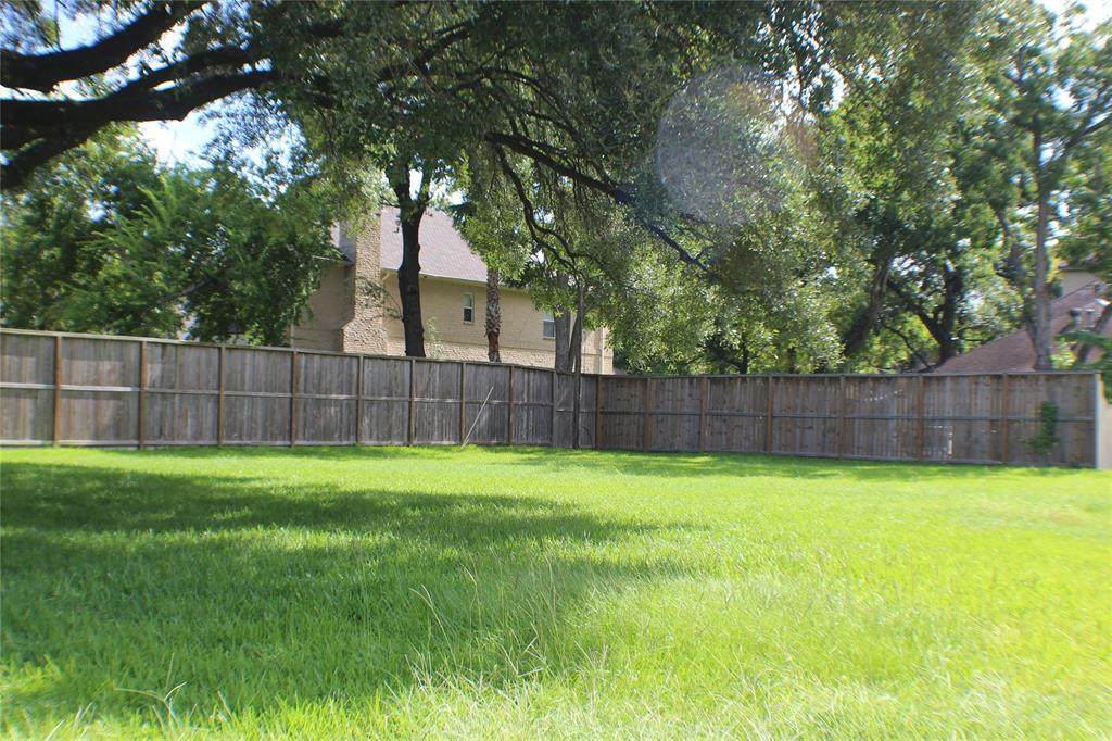 2314 Braeswood Boulevard - Photo 1