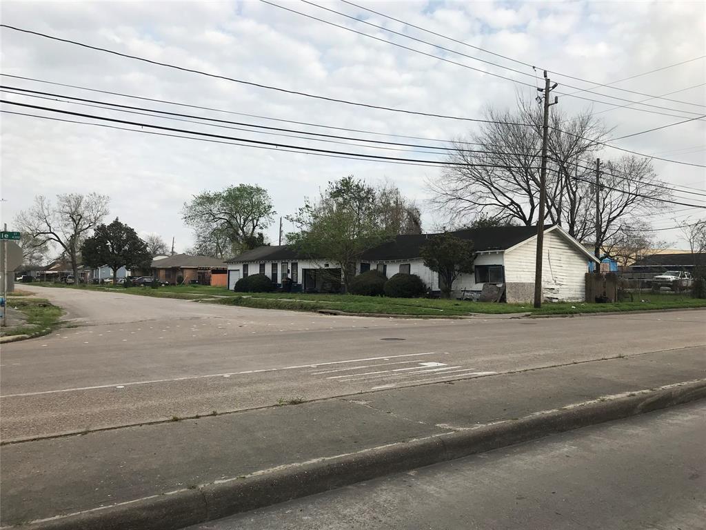 4310 Yale Street - Photo 1