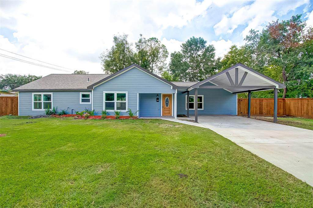 7848 Pecan Villas Drive - Photo 1