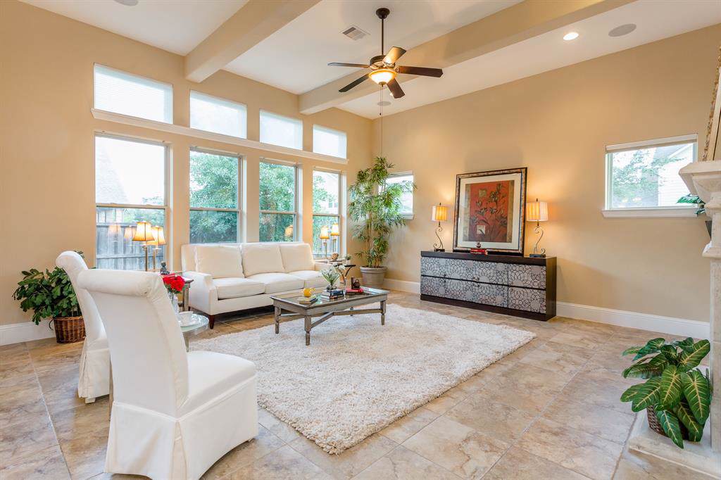 711 Weldon Park Drive - Photo 1