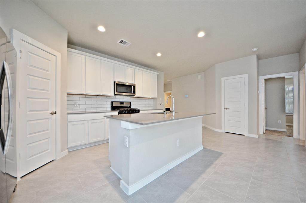6906 Telford Hollow Trail - Photo 1