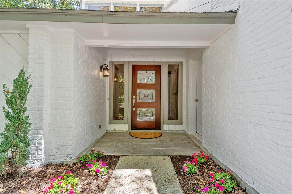 6 Muskmallow Court - Photo 1